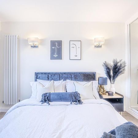 West Residence Bromley Bagian luar foto