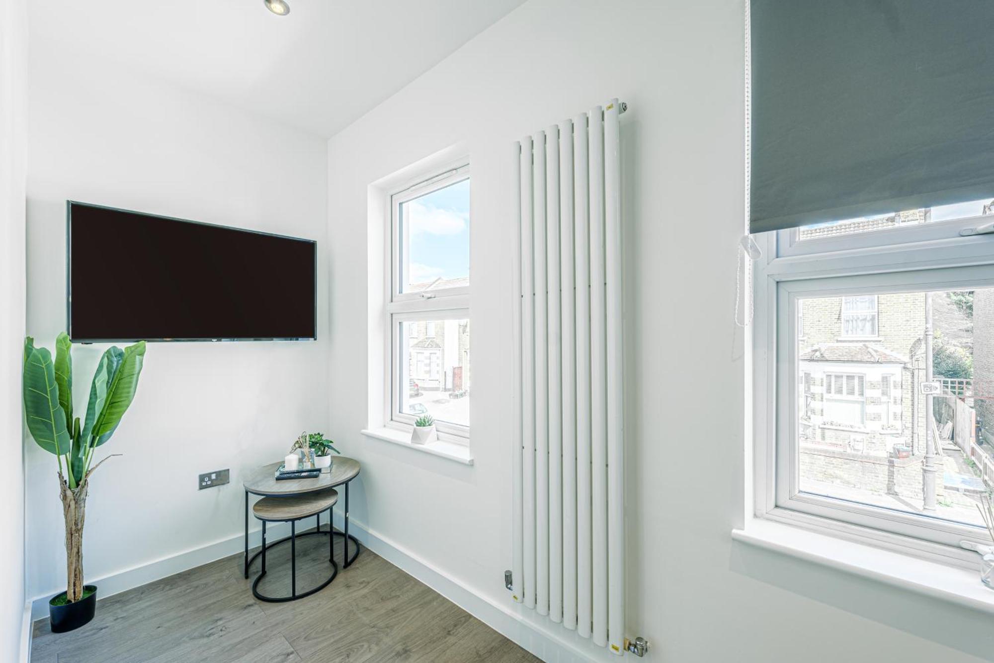West Residence Bromley Bagian luar foto