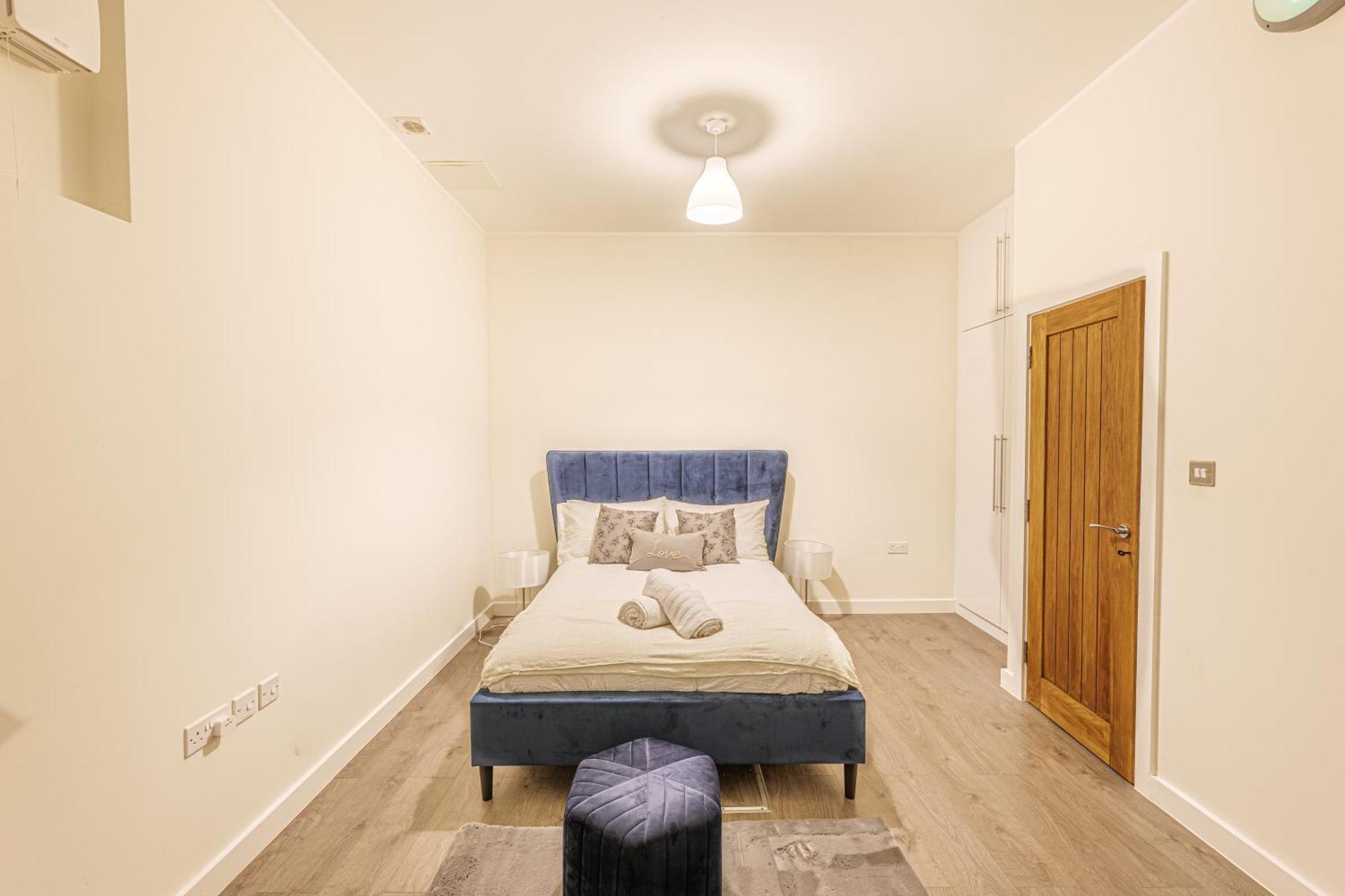 West Residence Bromley Bagian luar foto